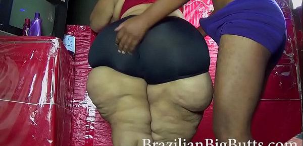  MadamButt model bbw huge ass of BrazilianBigButts.com teases and gets fucked